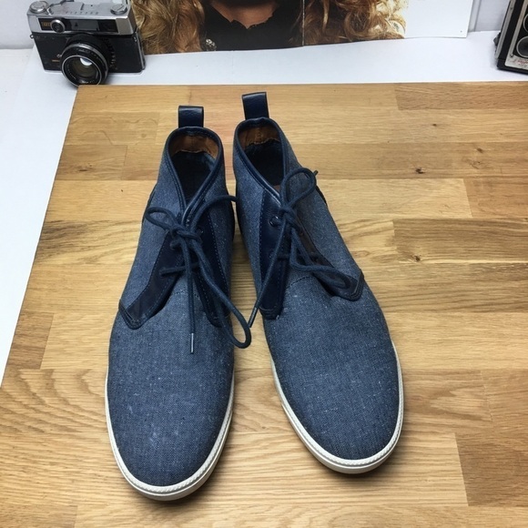 Express Shoes - Picture 6 of 9